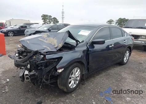 2015 Nissan Altima 2.5 S из США, поврежденный, VIN 1N4AL3AP6FC159398